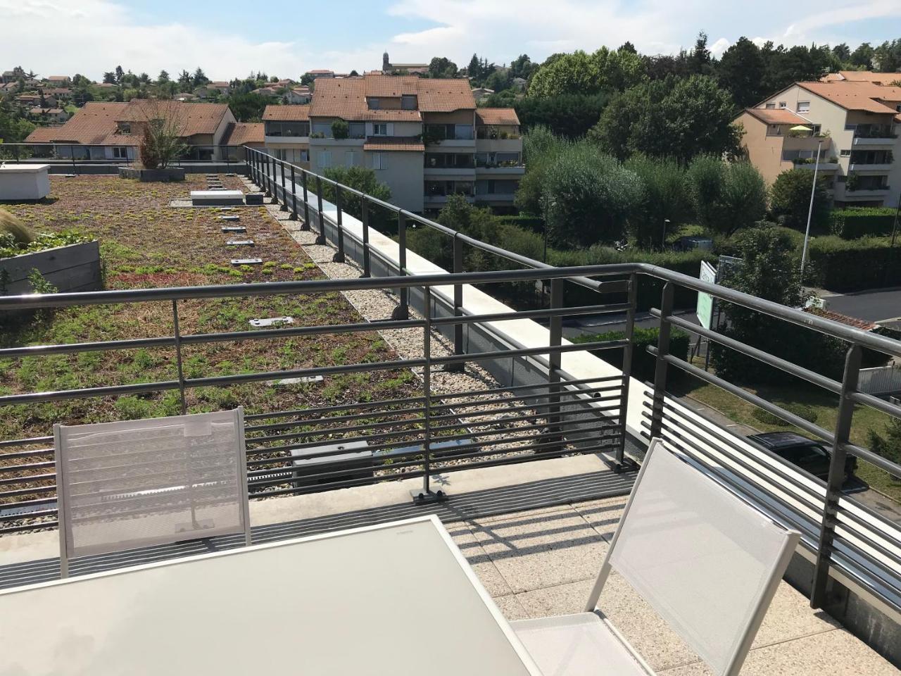 Westlodge Dardilly Lyon Nord Exterior foto
